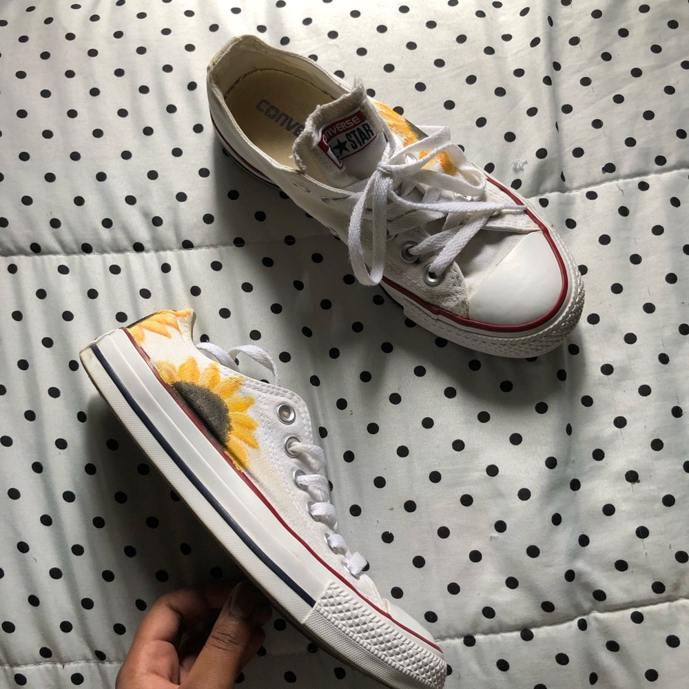 Hand painted Sunflower Converse